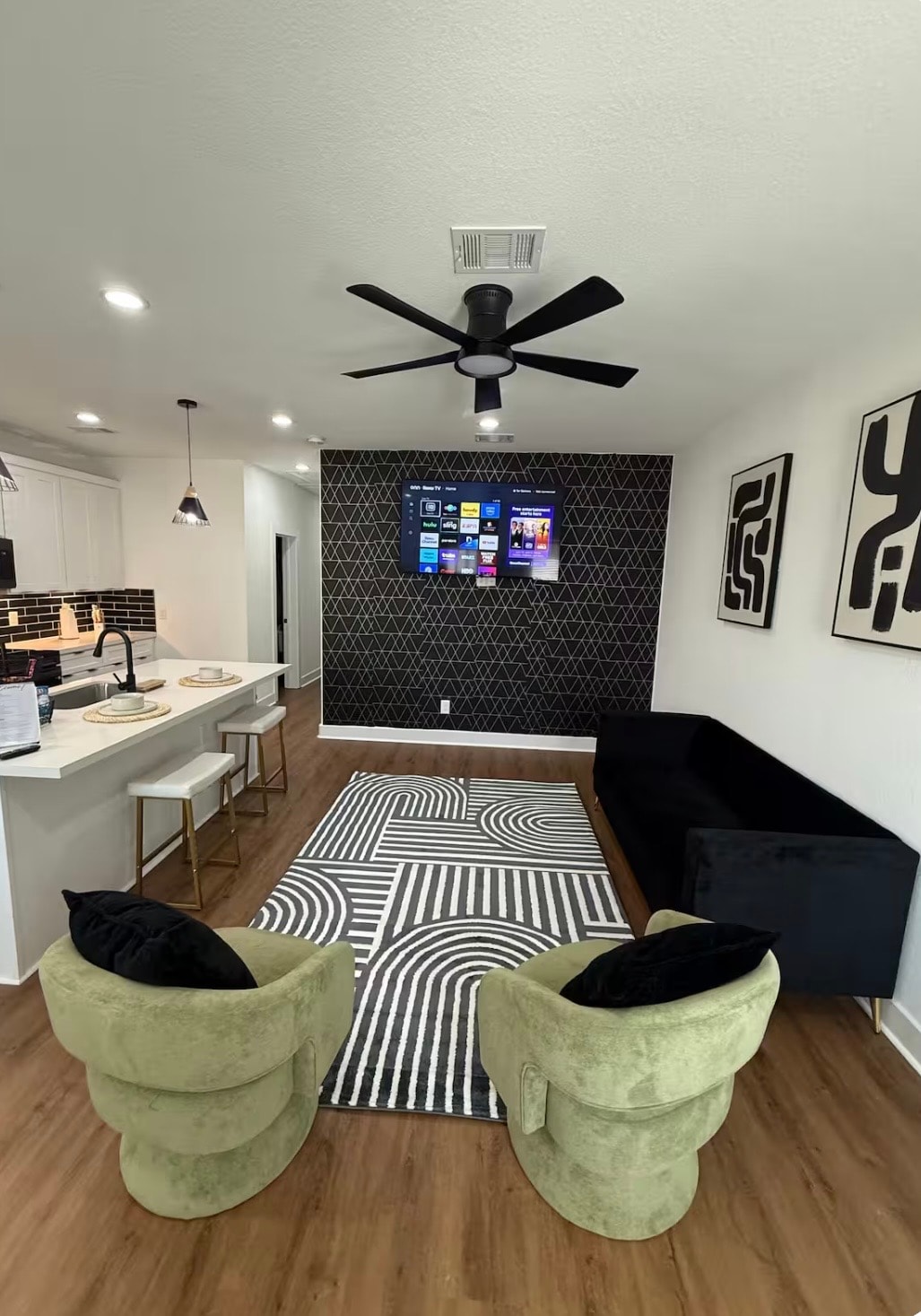 Fully Furnished 3 Bedroom | Move-In Ready